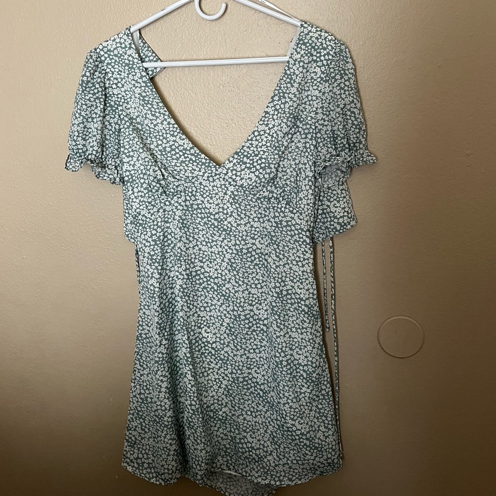 Lulus NWT Never Worn Homecoming Dress